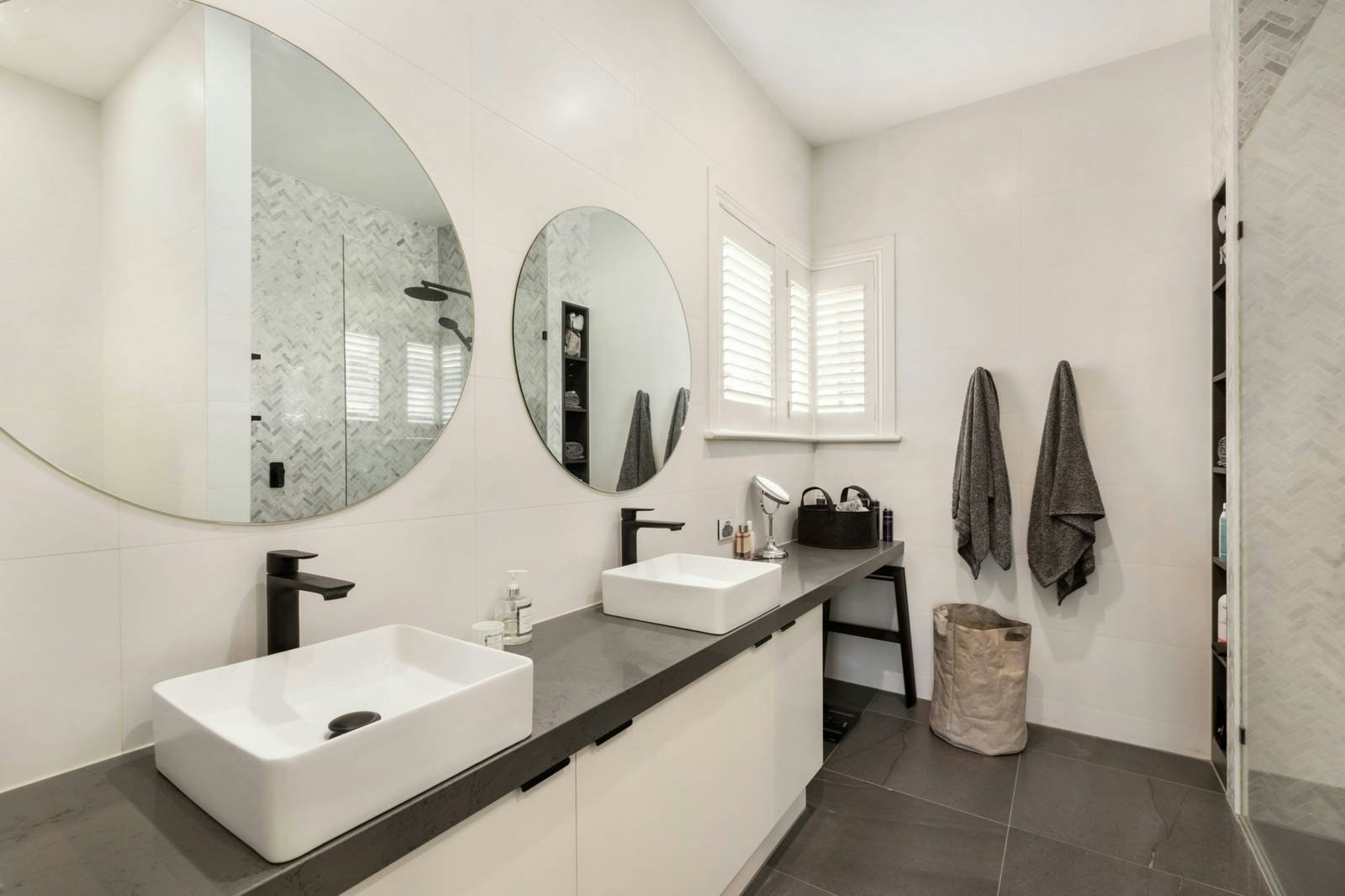 90 River Street, South Yarra, VIC