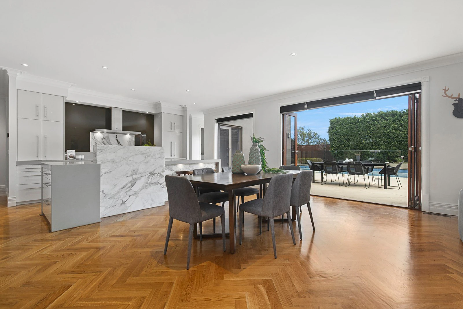 7 Charles Street, Kew, VIC
