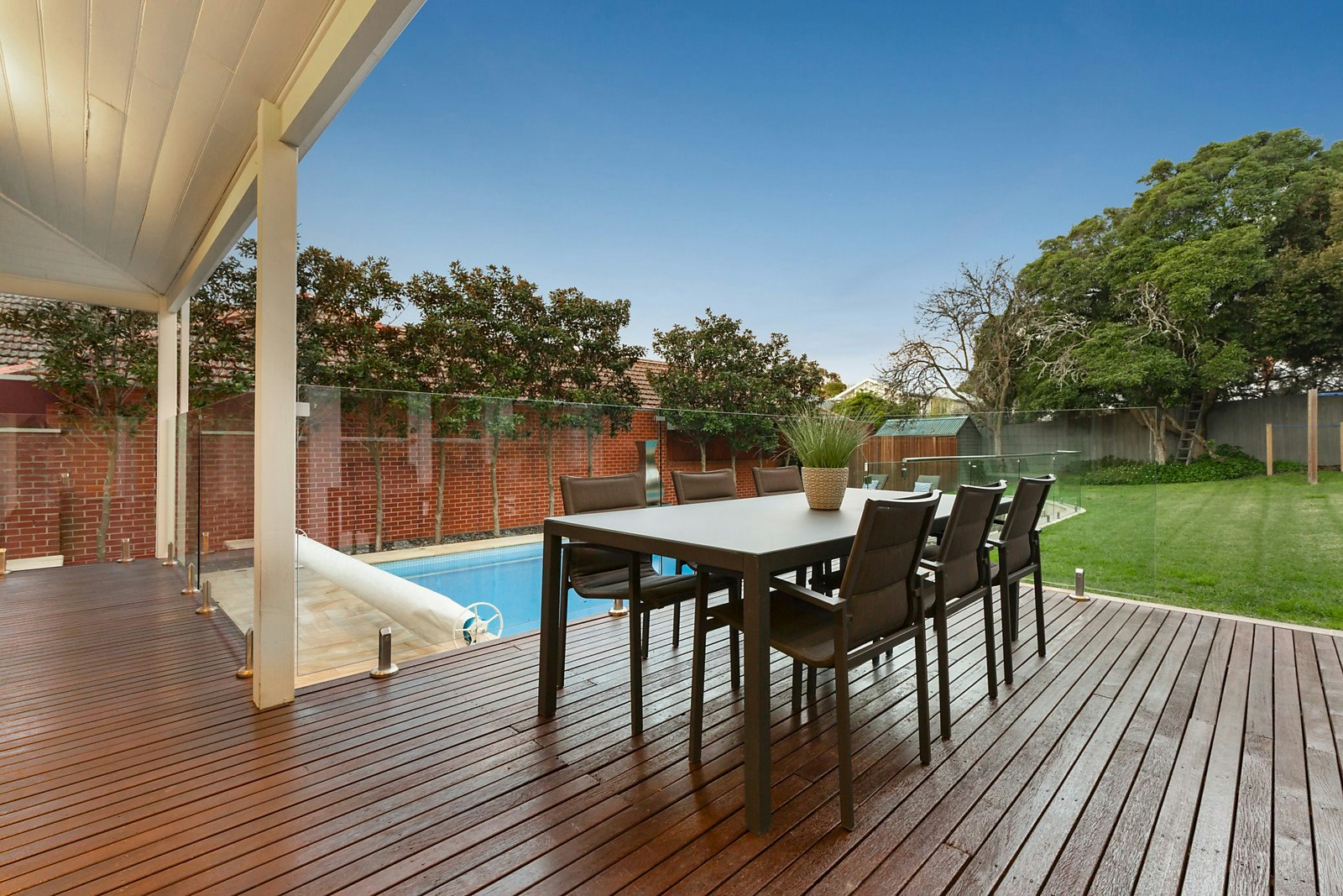 21 Suffolk Road, Surrey Hills, VIC