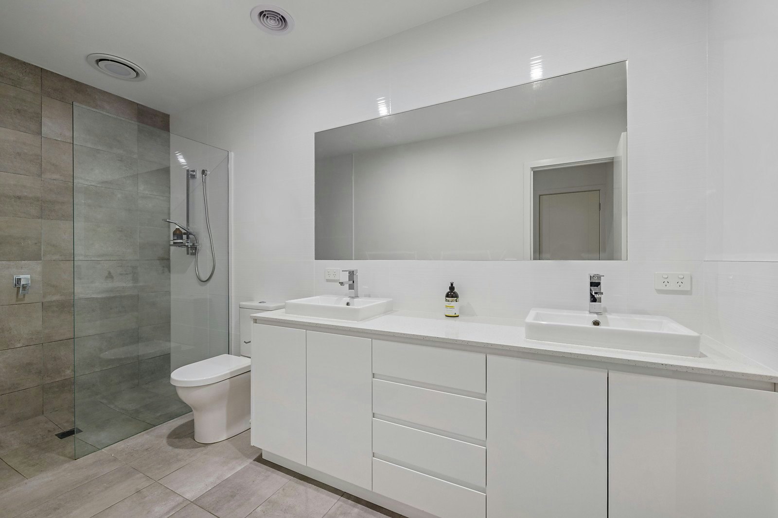 23a Hillman Avenue, Mccrae, VIC