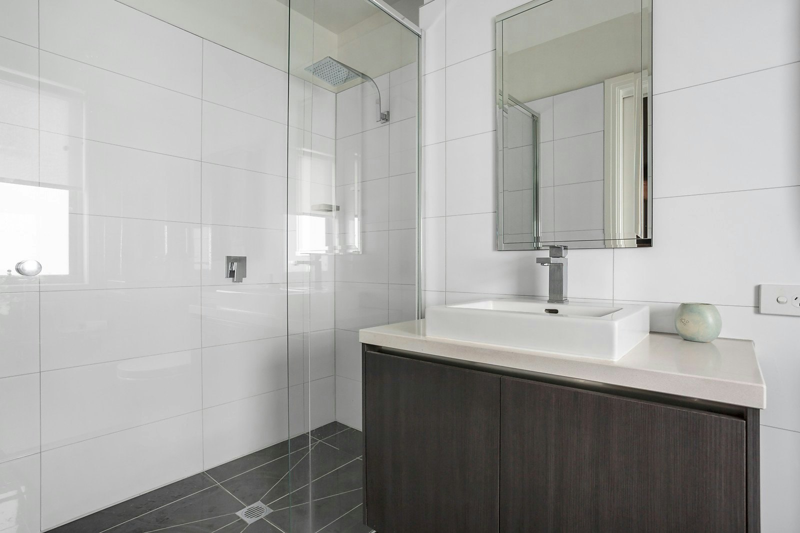 2/10 Darcy Street, Mornington, VIC