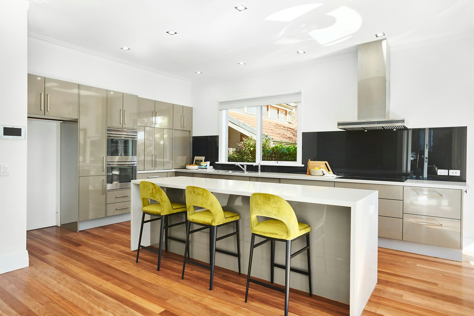 16 Lytton Street, Kew, VIC