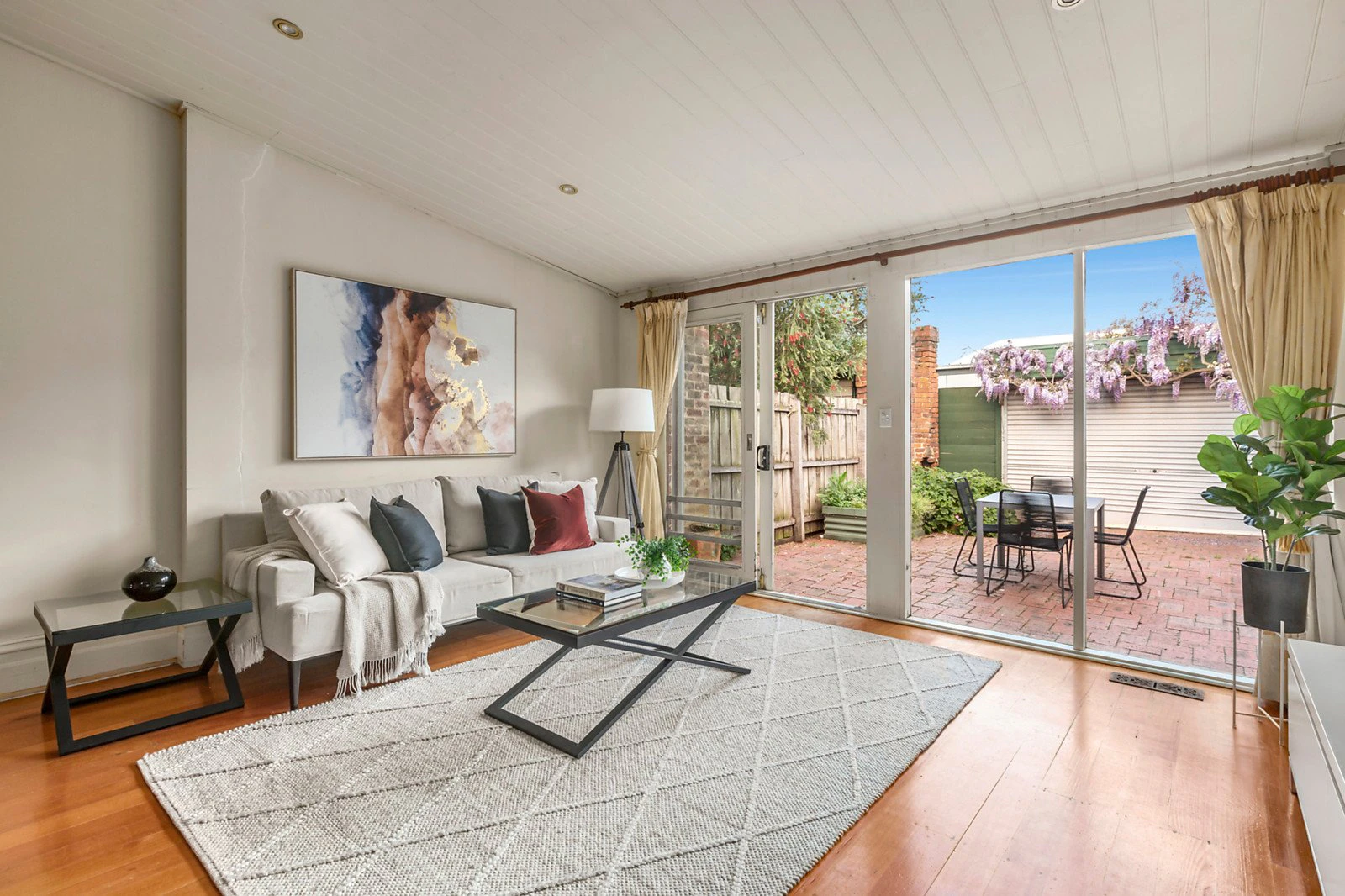 15 Carnarvon Street, Hawthorn East, VIC