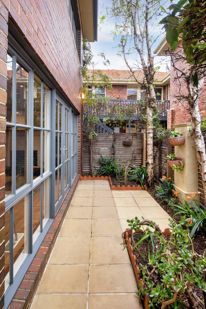 8/16 Victoria Street, Brighton, VIC