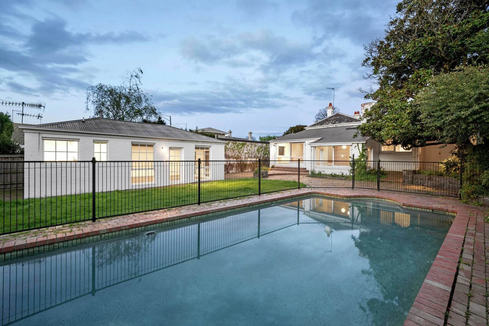 41 Mathoura Road, Toorak, VIC