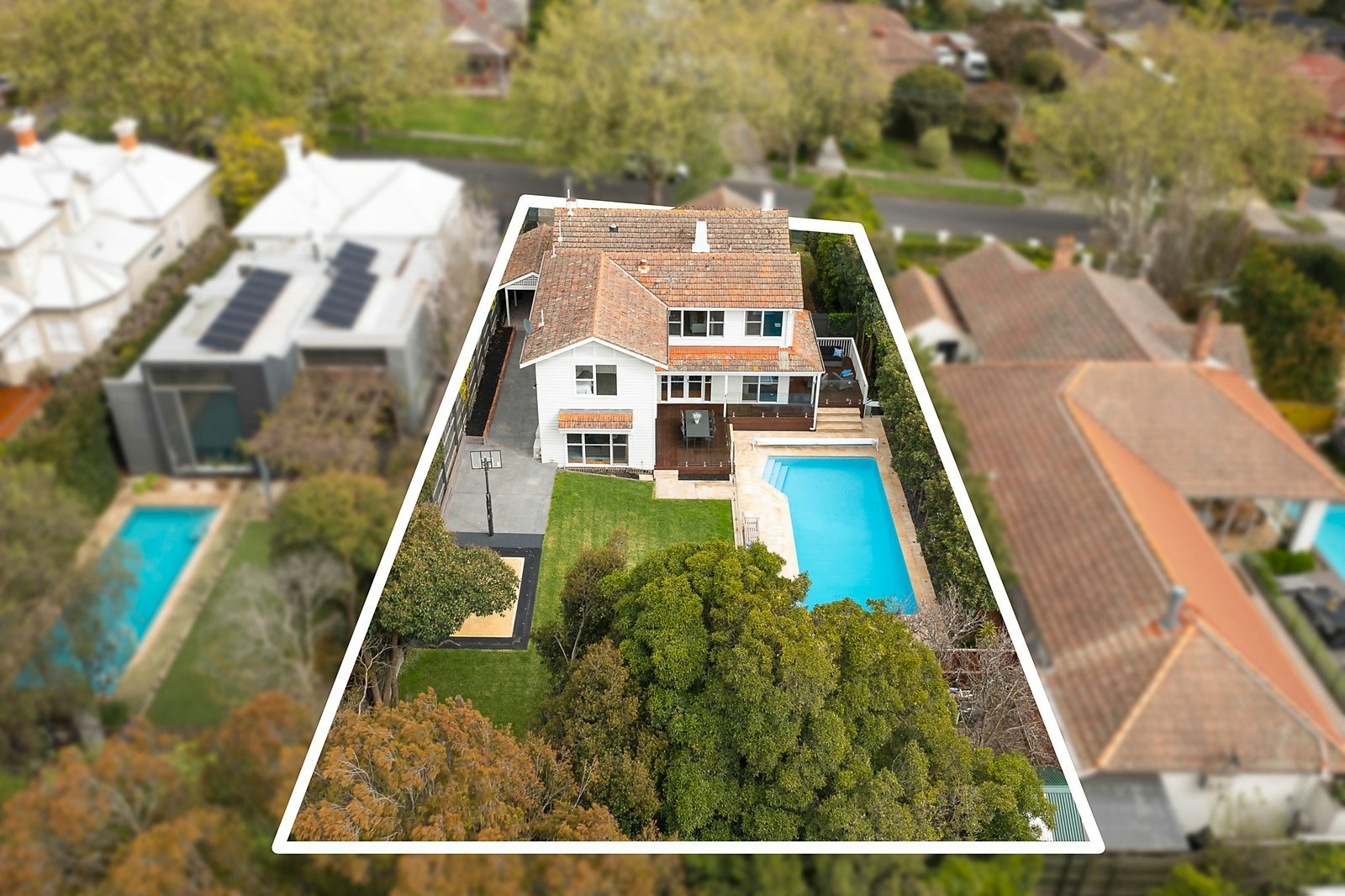 21 Suffolk Road, Surrey Hills, VIC