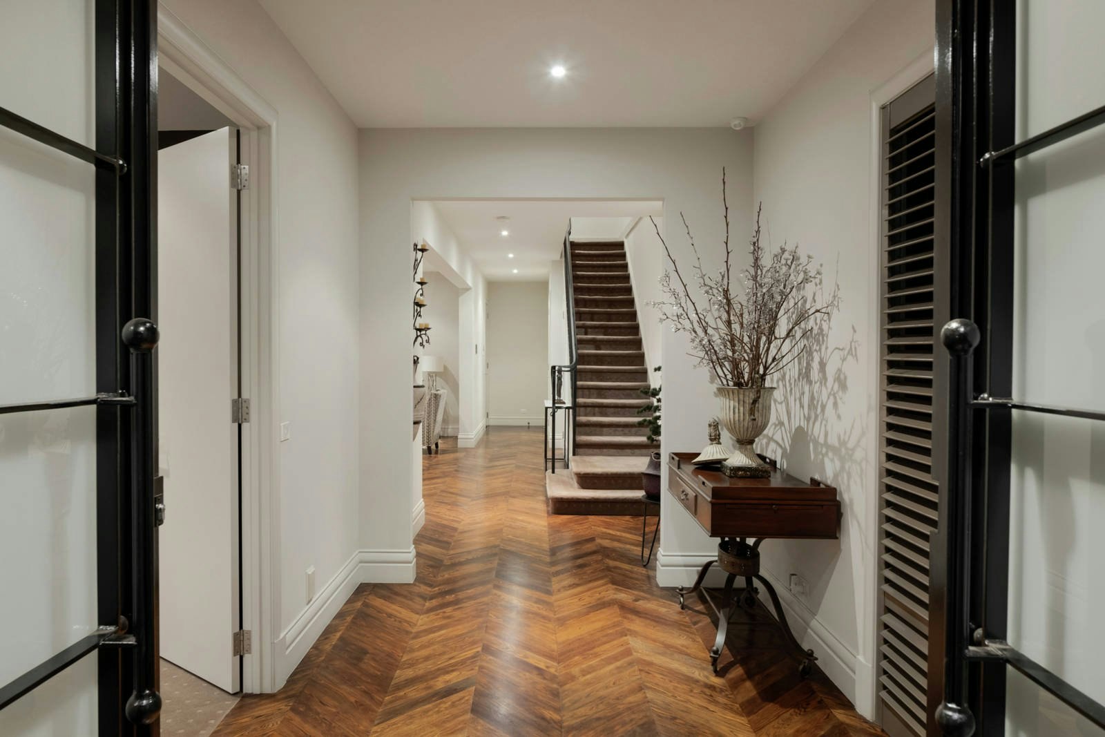 24 Parslow Street, Malvern, VIC