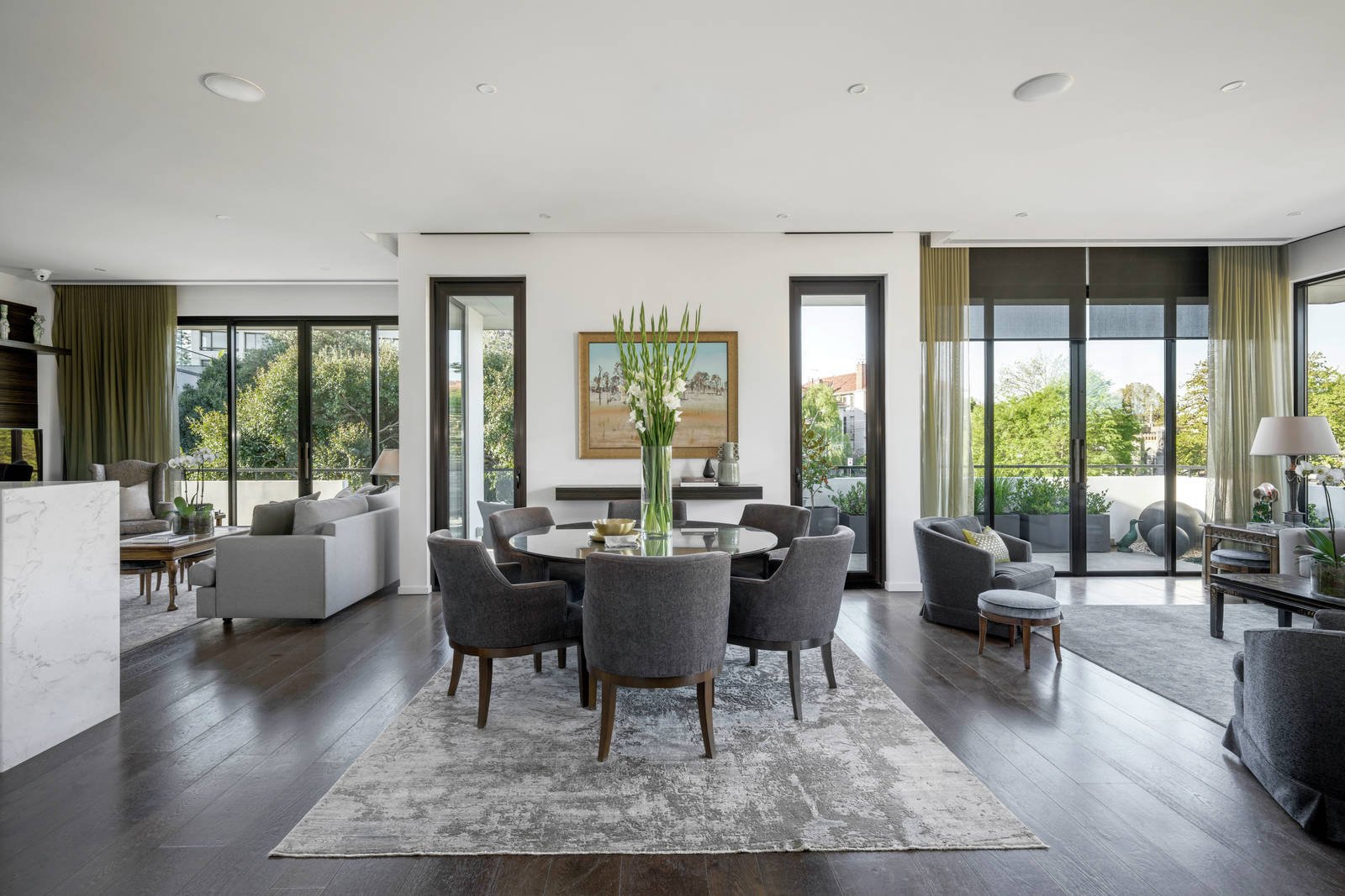 Penthouse, 14 Martin Court, Toorak - Thumbnail 2