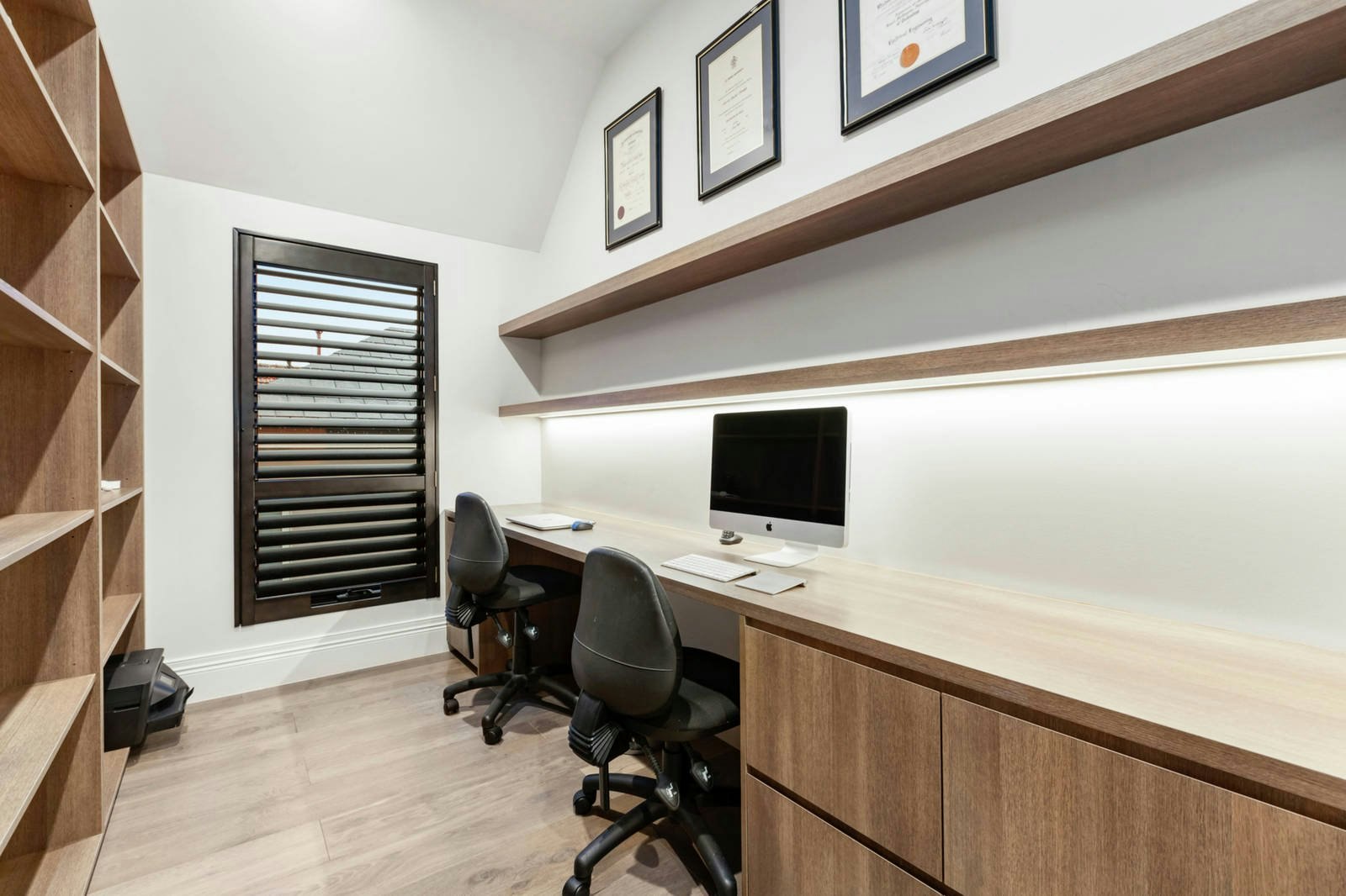 2/12 Millicent Avenue, Toorak, VIC