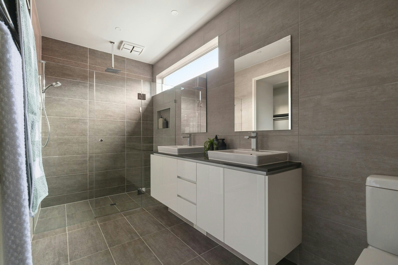 32A Milton Parade, Malvern, VIC