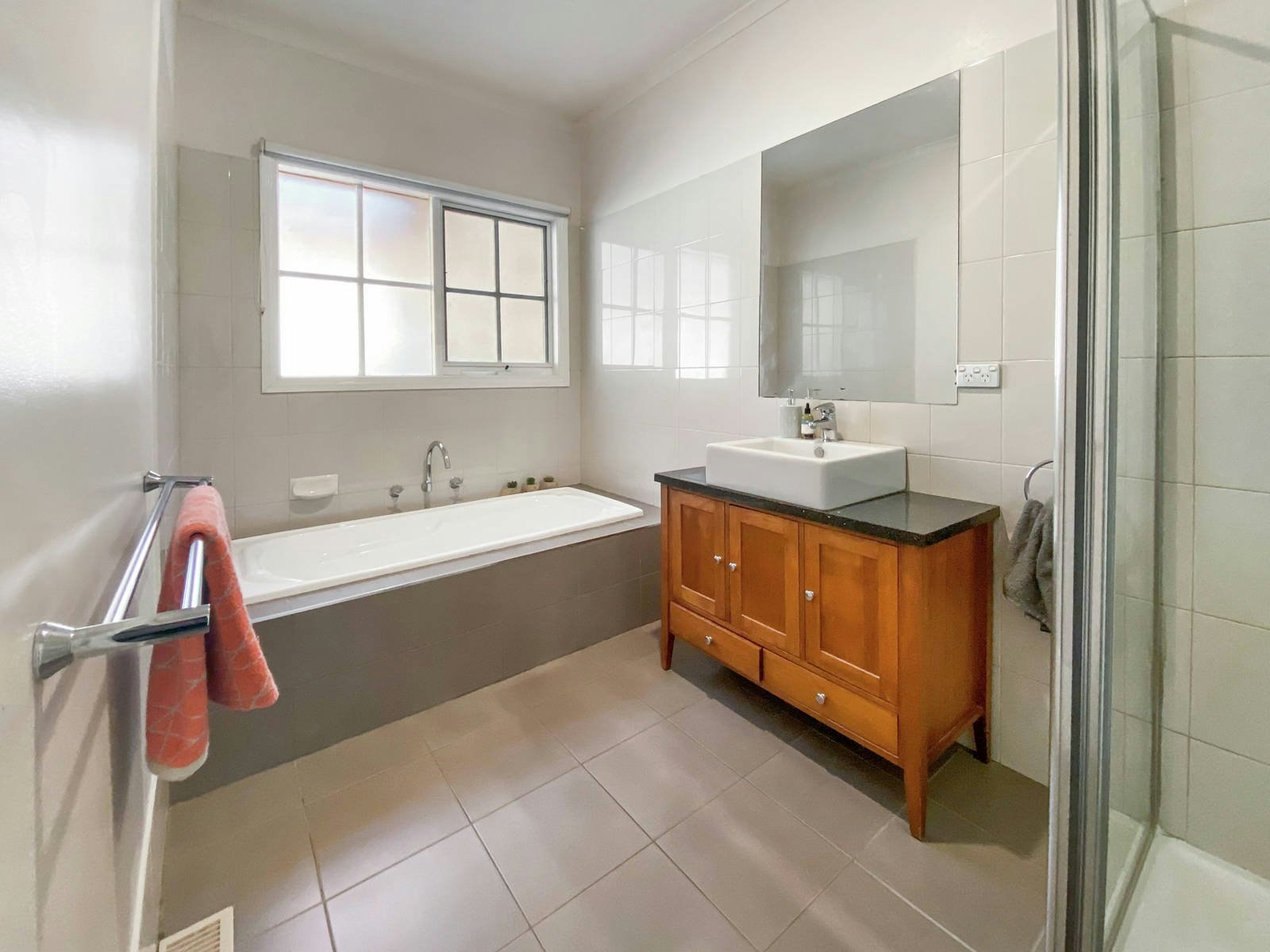 15 Blackwood Court, Frankston South, VIC