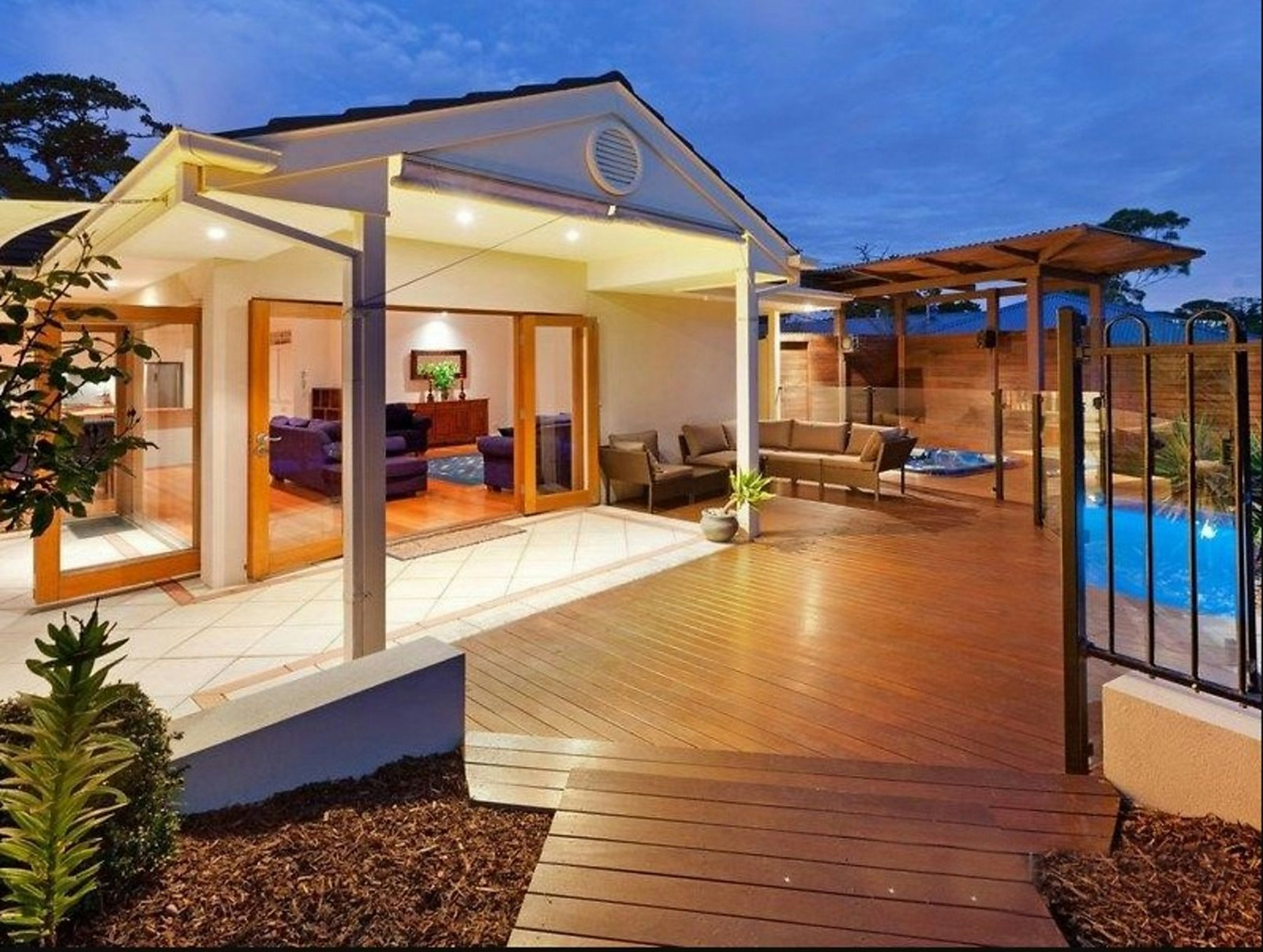 28 Tallis Drive, Mornington, VIC