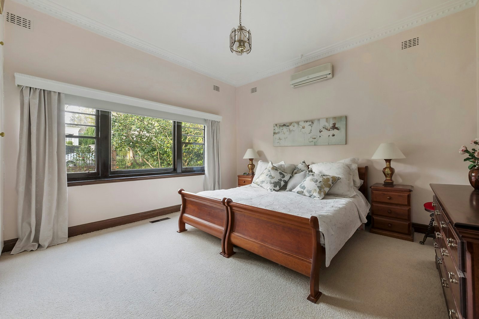 8B Cochran Avenue, Camberwell, VIC