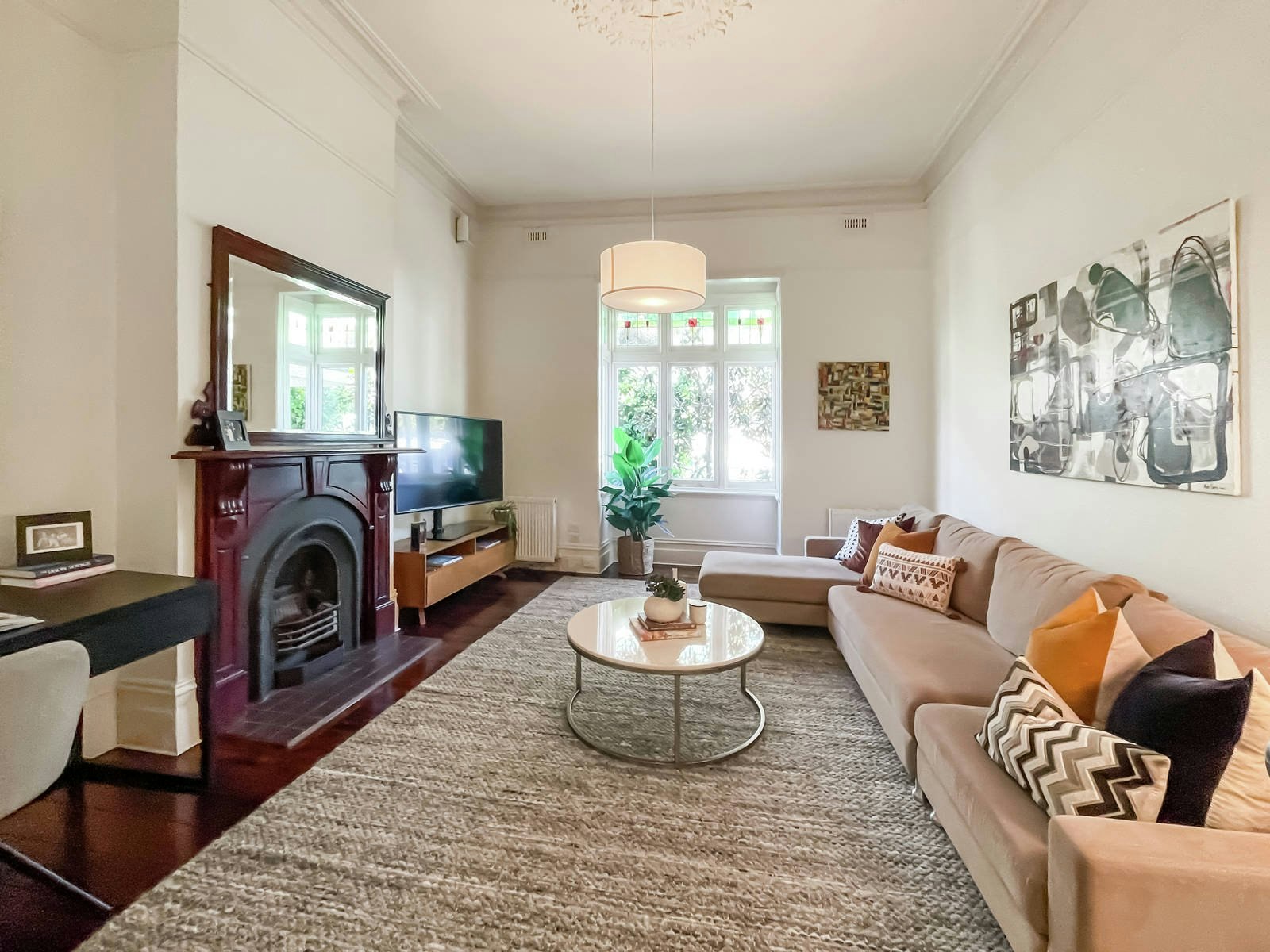 26 Warburton Road, Canterbury, VIC