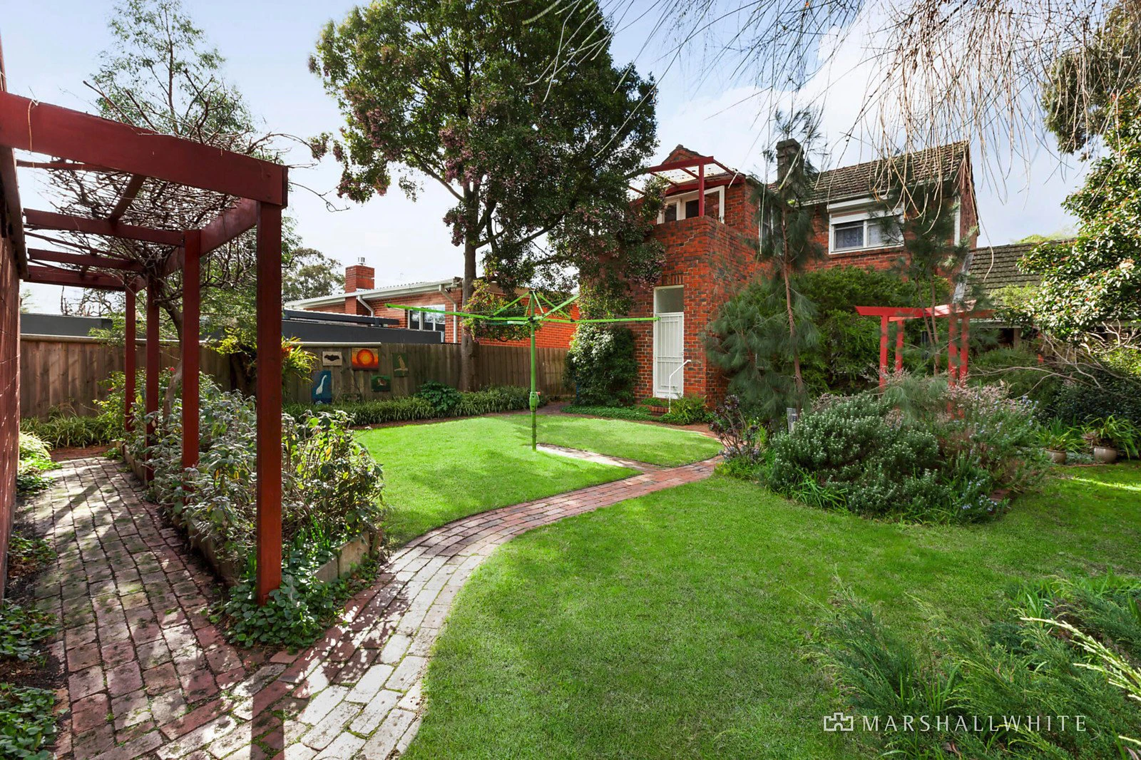 15 Cooloongatta Road, Camberwell, VIC
