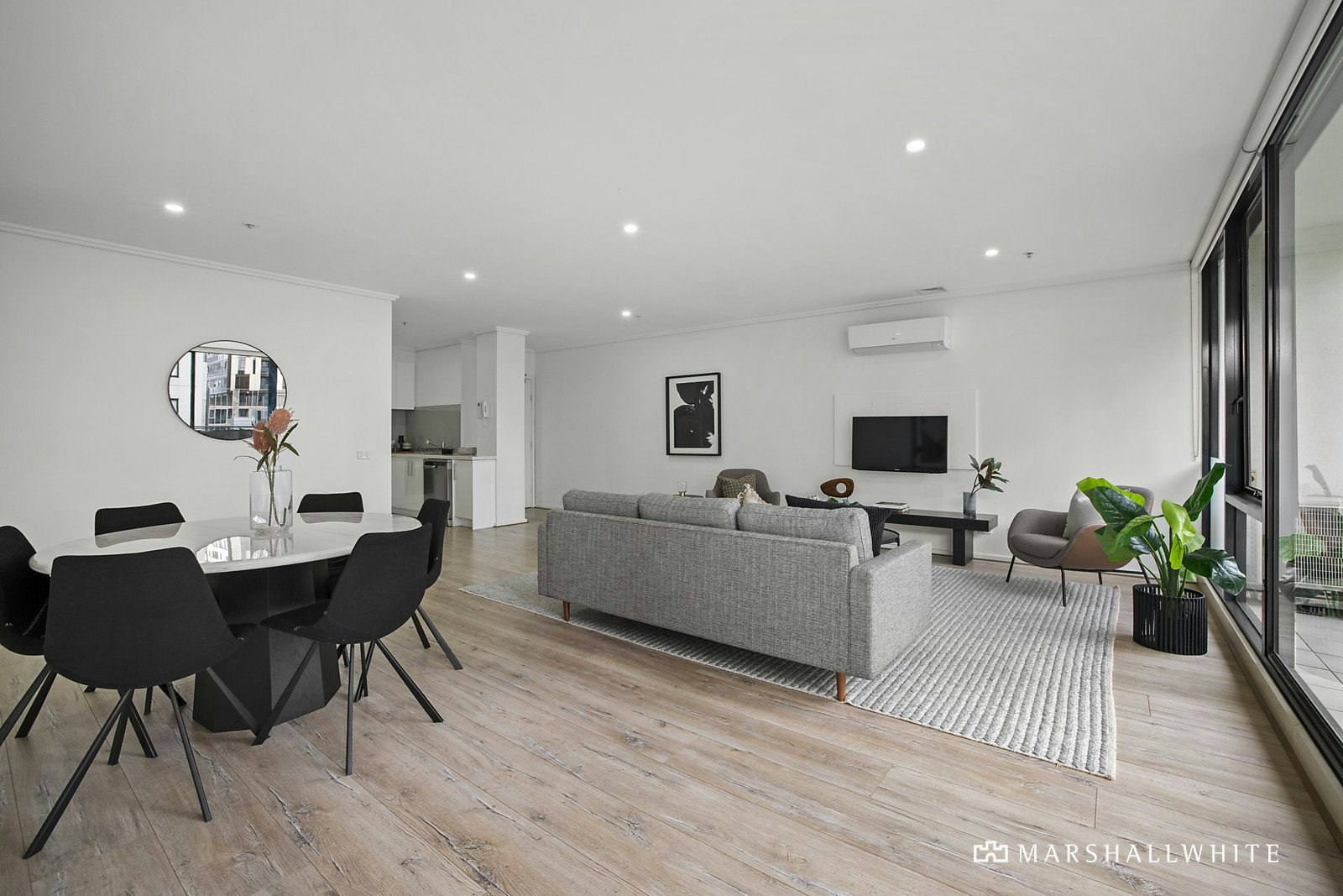 412/38 Bank Street, South Melbourne, VIC