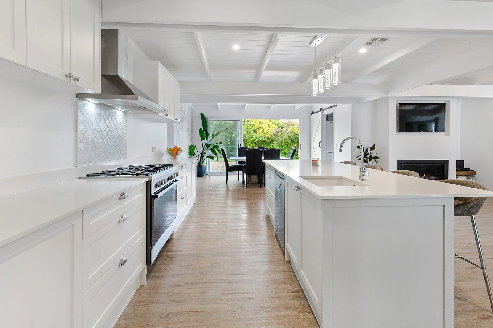 28 Walkers Road, Mount Eliza, VIC