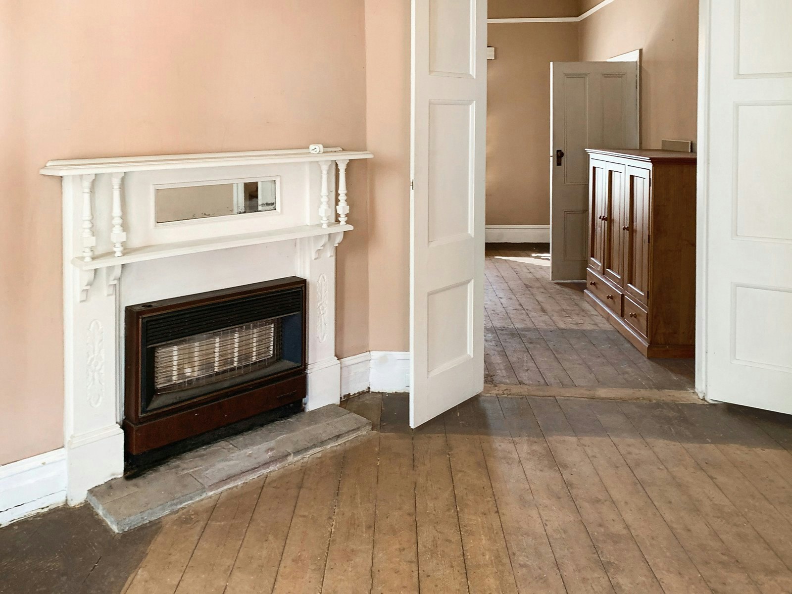 18 Mayfield Grove, Caulfield North, VIC