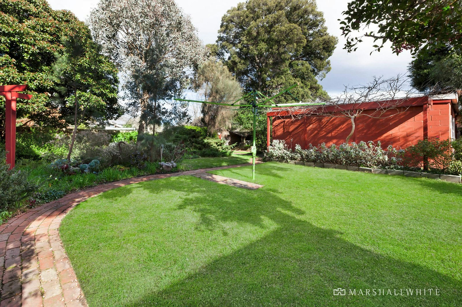 15 Cooloongatta Road, Camberwell, VIC
