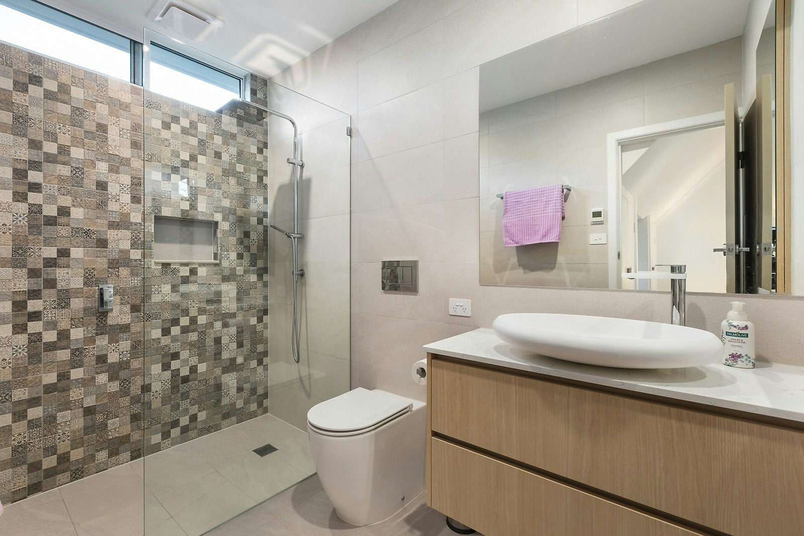 3/136 New Street, Brighton, VIC