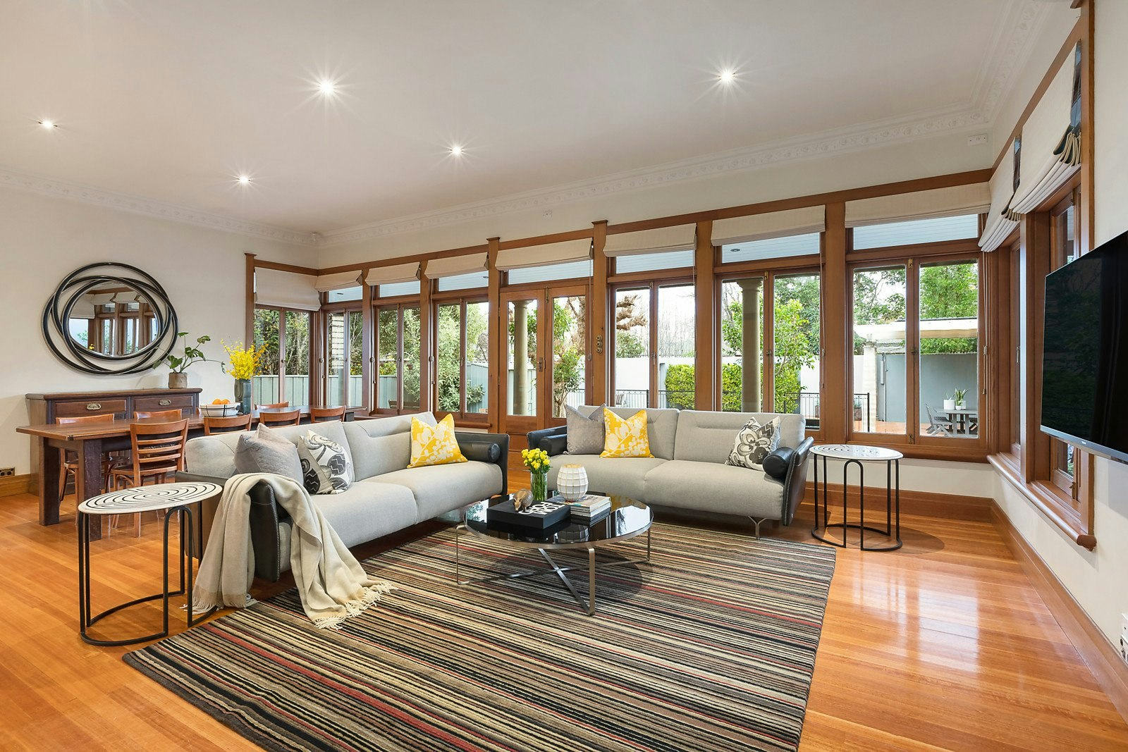 28 Russell Street, Camberwell, VIC