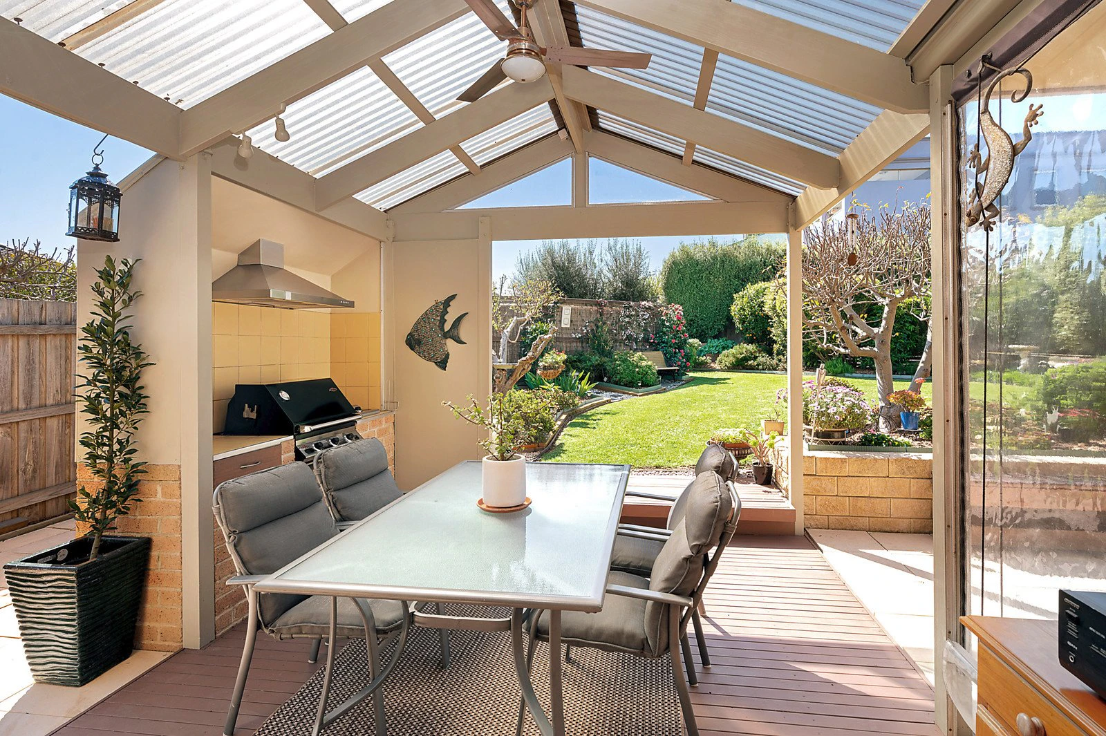 29 Weber Drive, Mornington, VIC