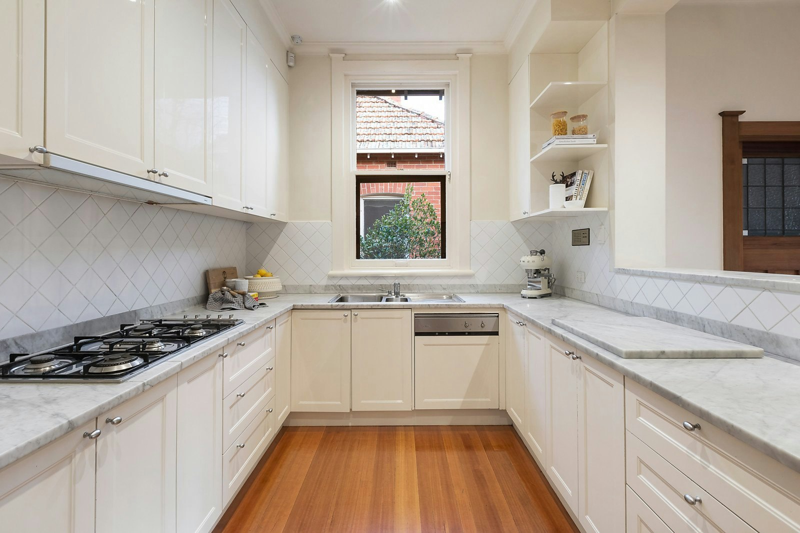 28 Russell Street, Camberwell, VIC