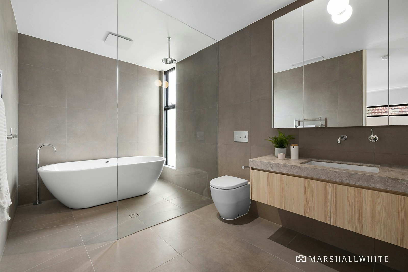 2/21 Broadway, Elwood, VIC