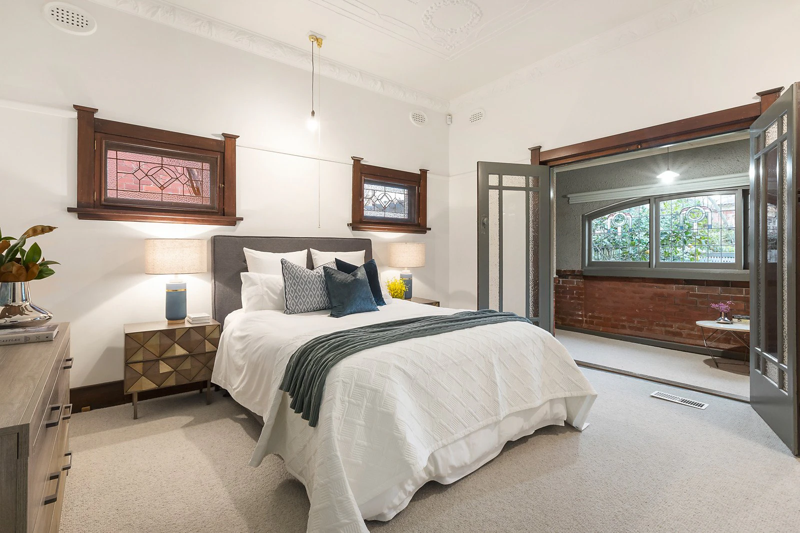 28 Russell Street, Camberwell, VIC