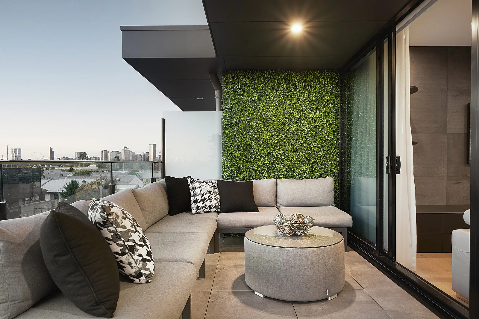 301/286 Rouse Street, Port Melbourne, VIC