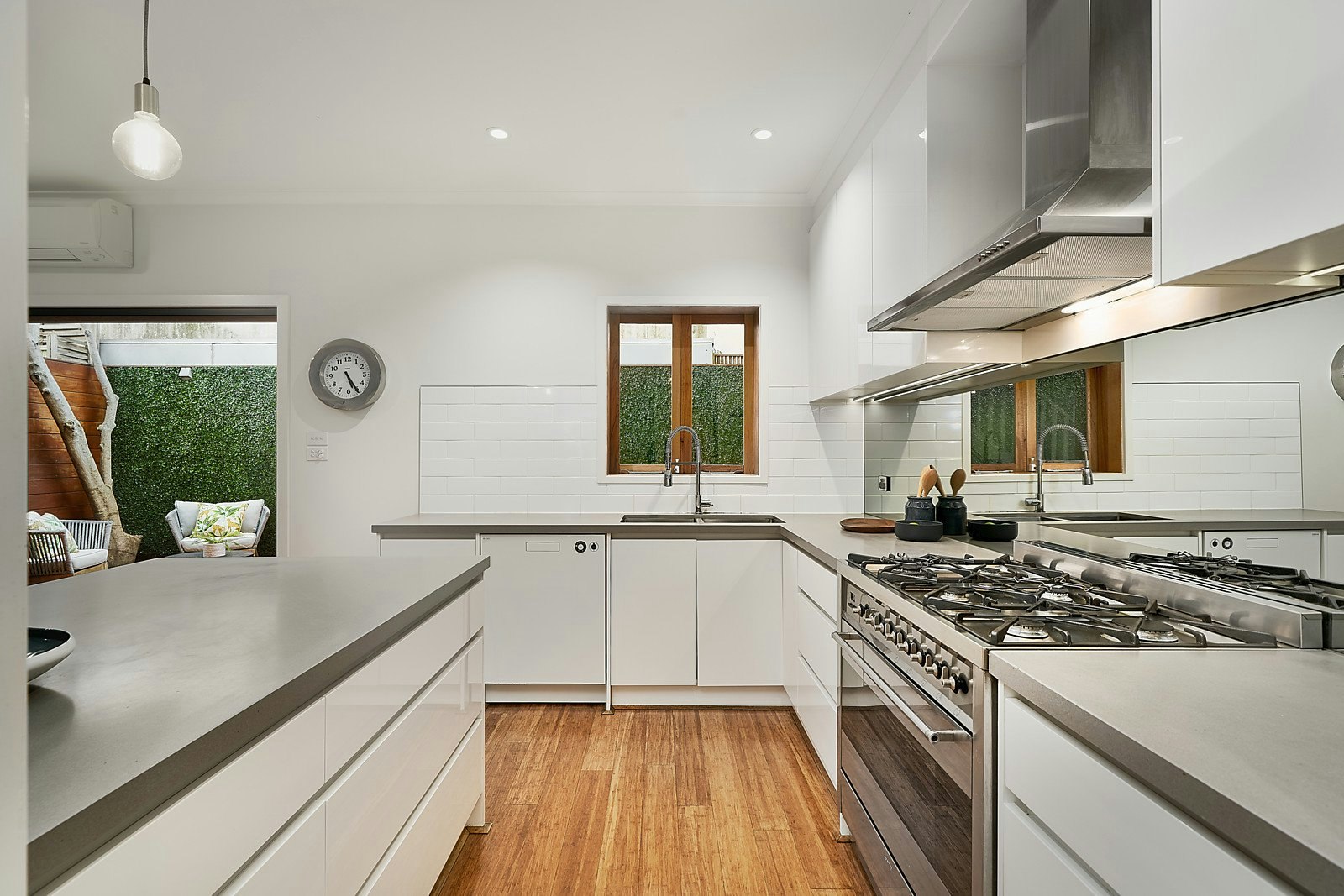 8/141 Albert Street, Port Melbourne, VIC