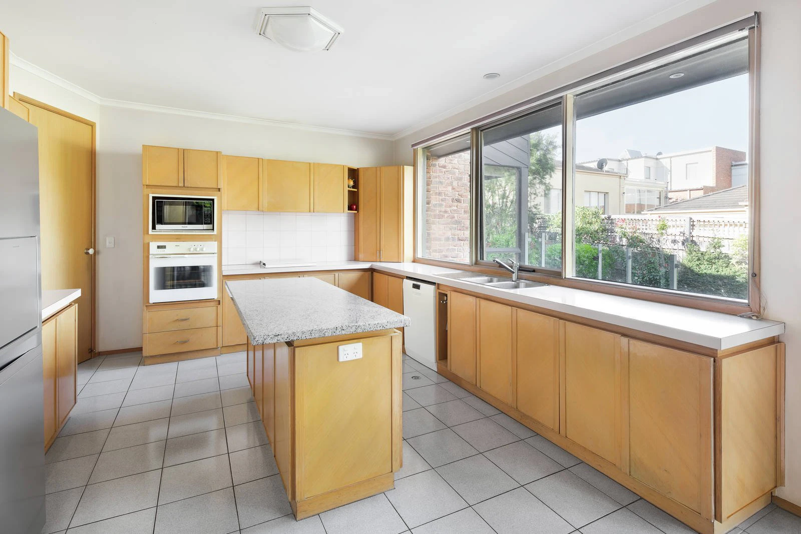 50 Ferndale Road, Glen Iris, VIC