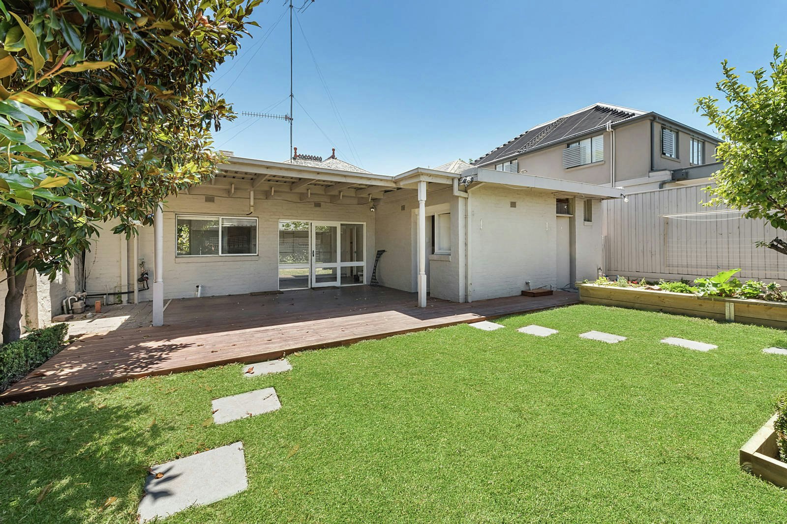 2 Springfield Avenue, Toorak, VIC