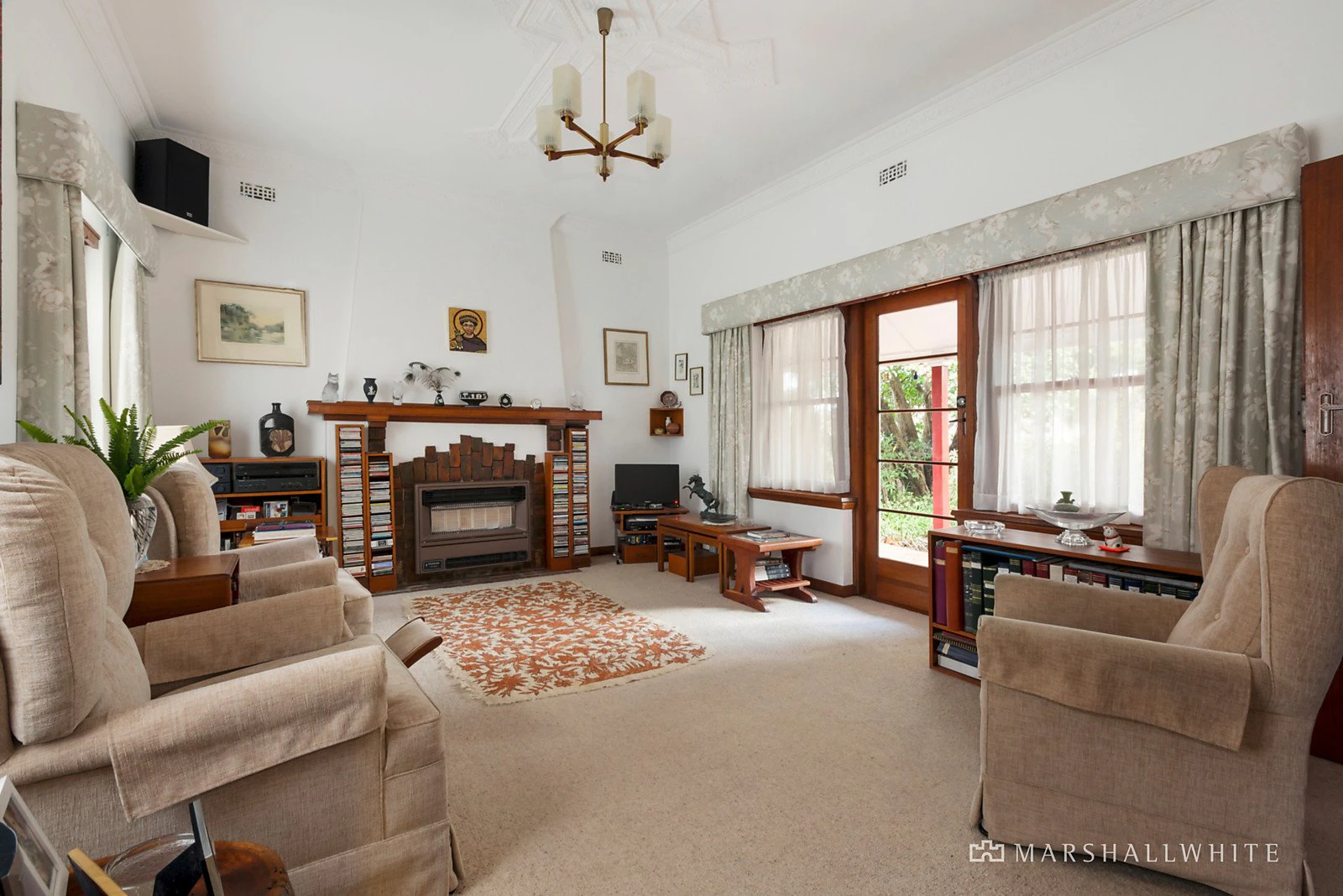 15 Cooloongatta Road, Camberwell, VIC