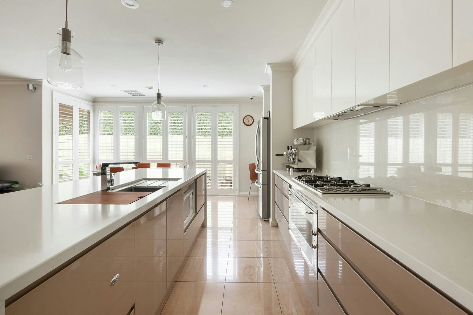 15A Grosvenor Parade, Balwyn, VIC