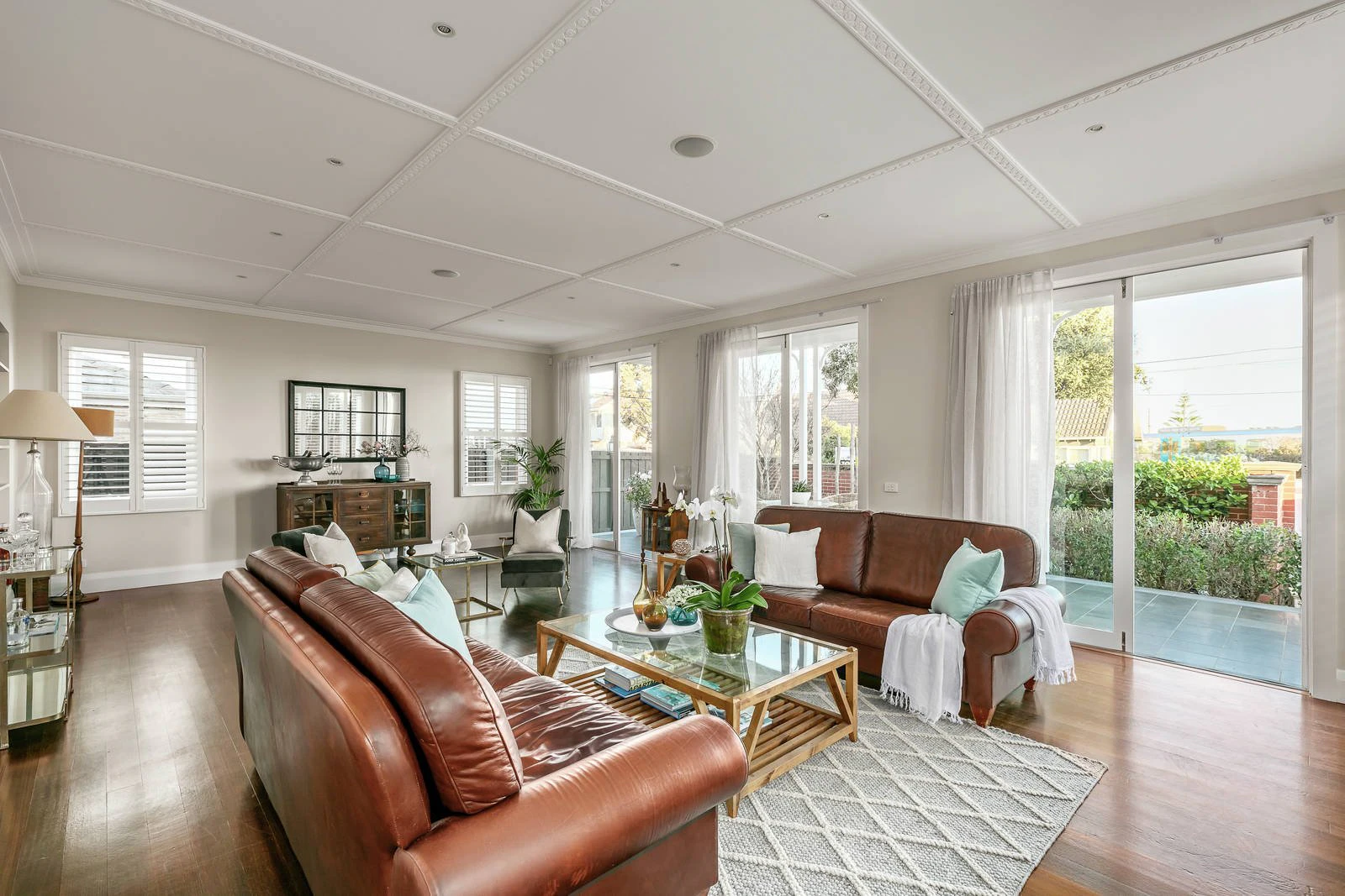 2 Seaview Avenue, Brighton, VIC