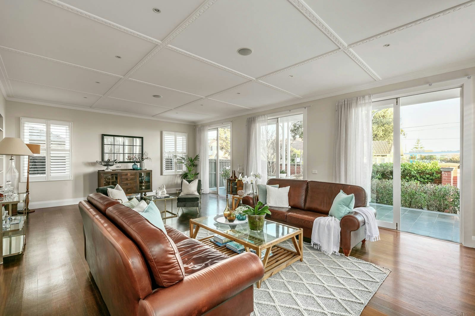 2 Seaview Avenue, Brighton, VIC