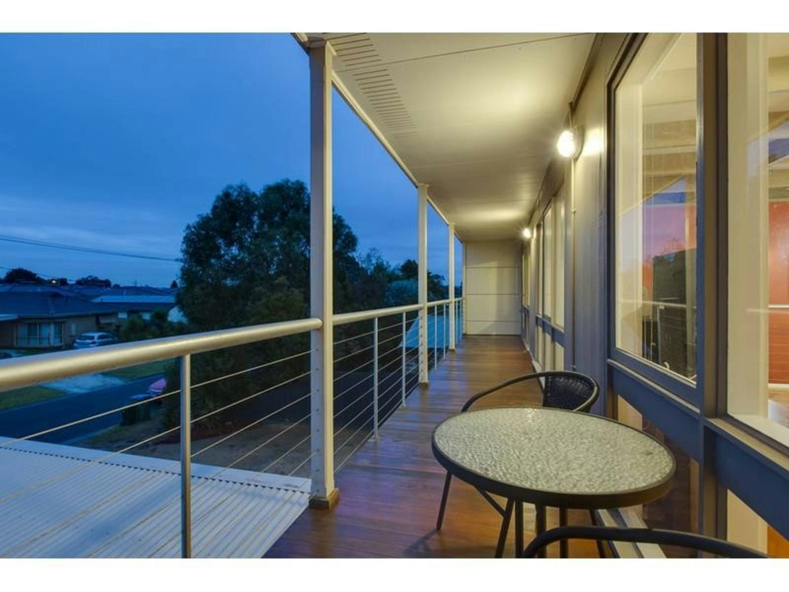 13 Cawarra Street, Mornington, VIC