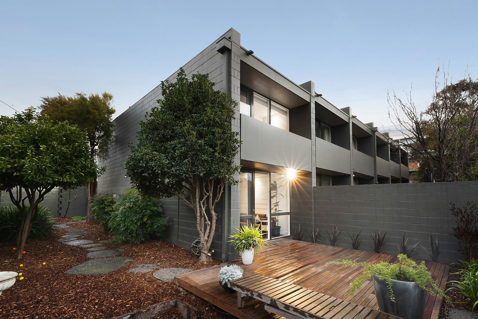 31 James Street, Richmond, VIC