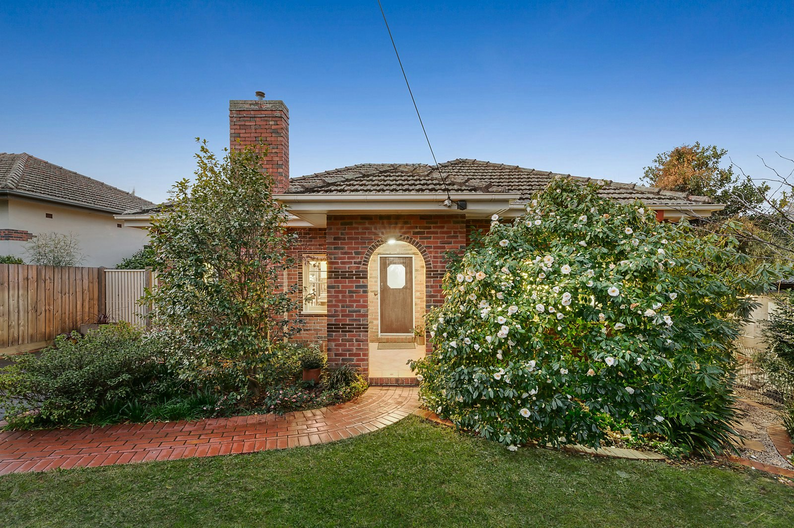 11 Longstaff Street, Kew East, VIC