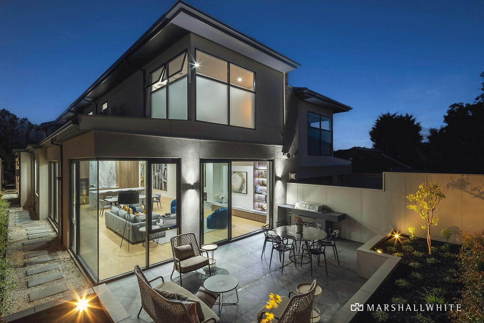 7a Gordon Street, Mont Albert, VIC