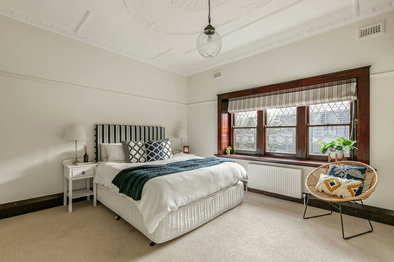 2 Seaview Avenue, Brighton, VIC