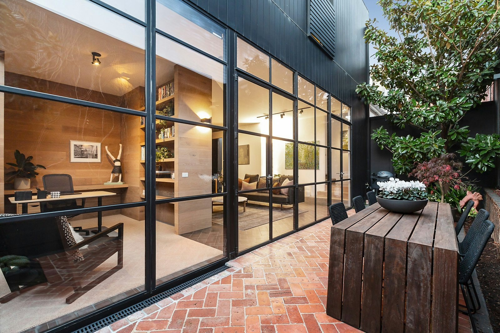 10 Fetherston Street, Armadale, VIC