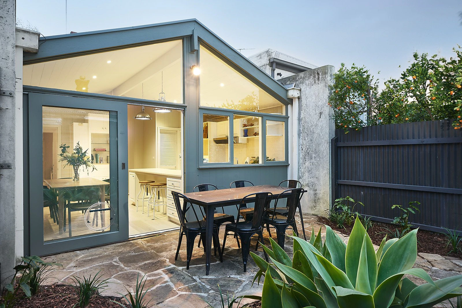 5 McGregor Street, Middle Park, VIC