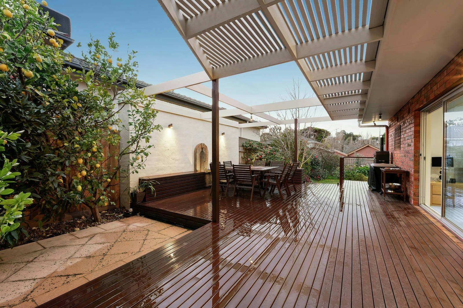 11 Longstaff Street, Kew East, VIC