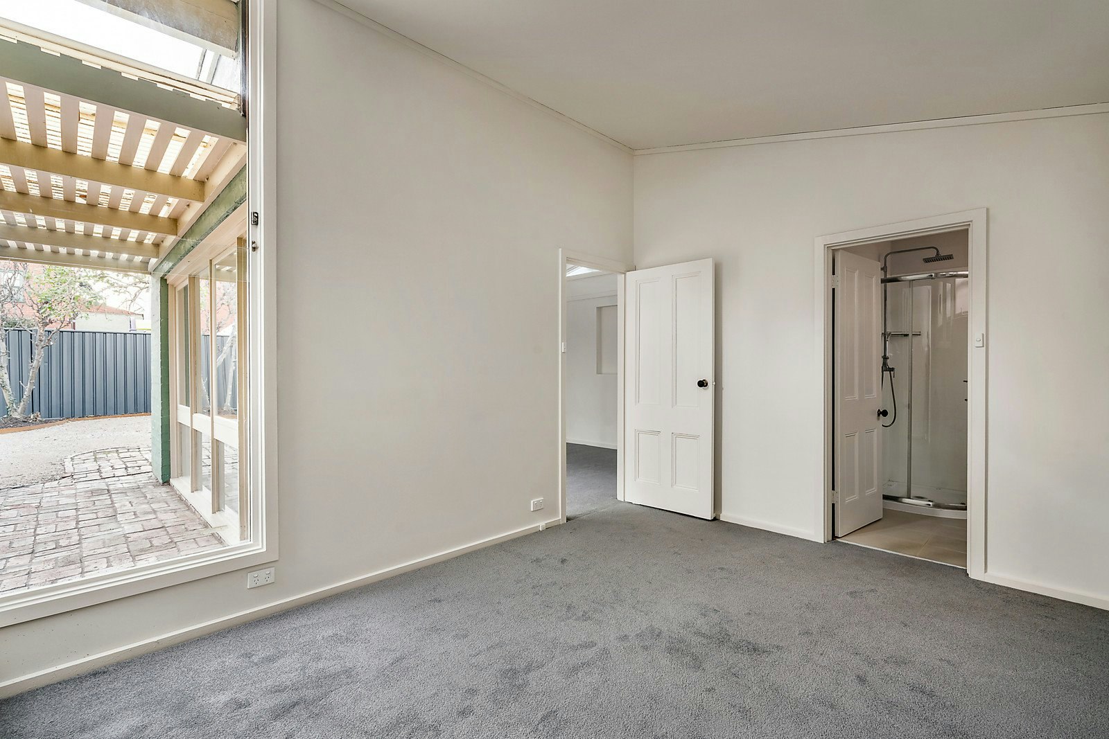 4 Napier Place, South Melbourne, VIC