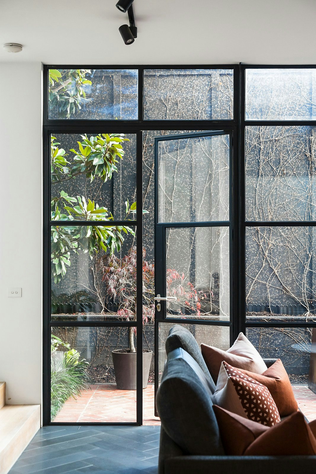 10 Fetherston Street, Armadale, VIC