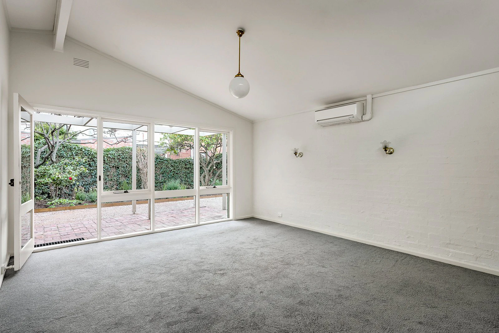 4 Napier Place, South Melbourne, VIC