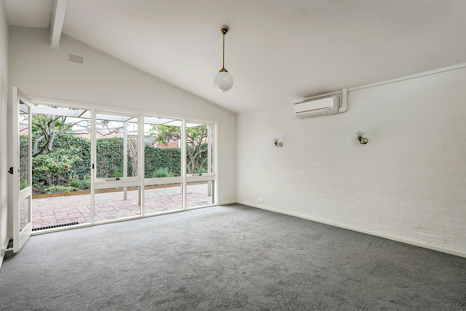 4 Napier Place, South Melbourne, VIC