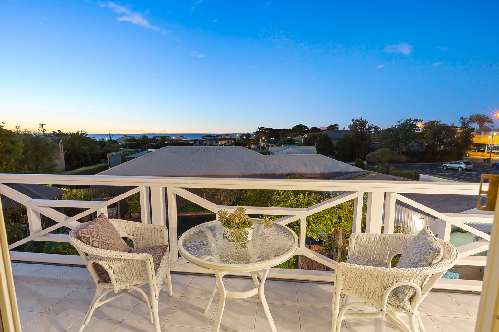 6-8 Queen Street, Mornington, VIC